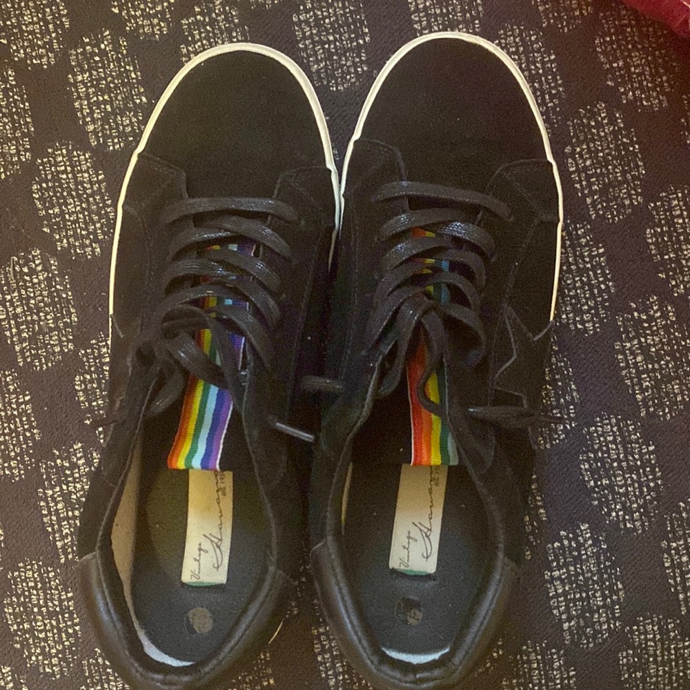Vintage Havanas Suede Black Rainbow 🌈